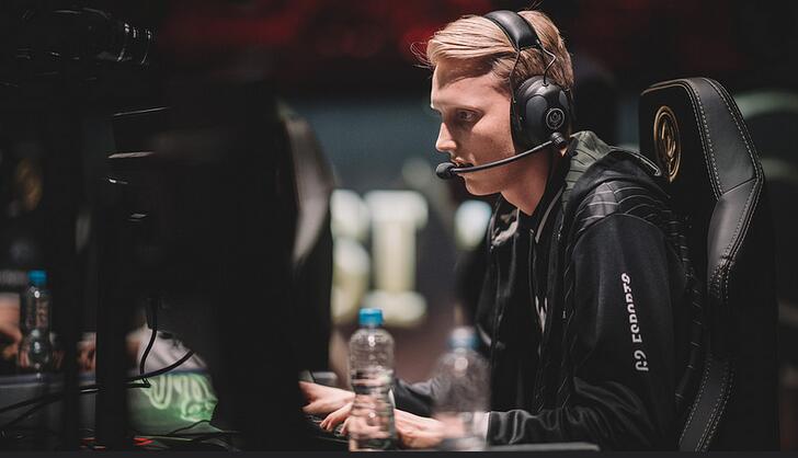 G2下路Zven