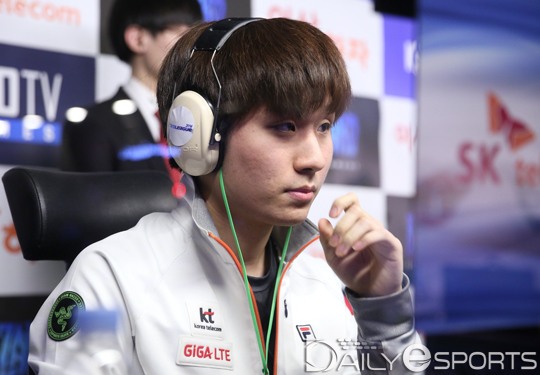 TY：并不觉得自己是最强人族 最喜欢打TVZ
