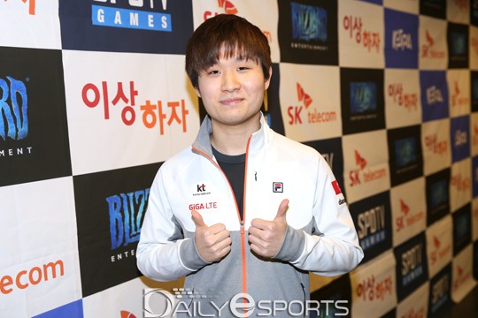 TY：并不觉得自己是最强人族 最喜欢打TVZ