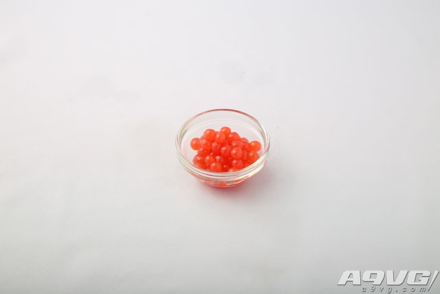 SE主题咖啡厅摇身变为《尼尔：机械纪元》风