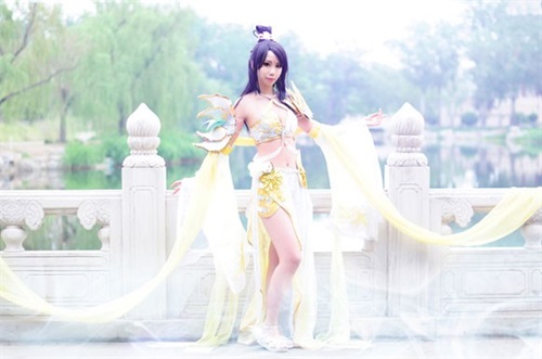 蘑菇真COS云麓仙居