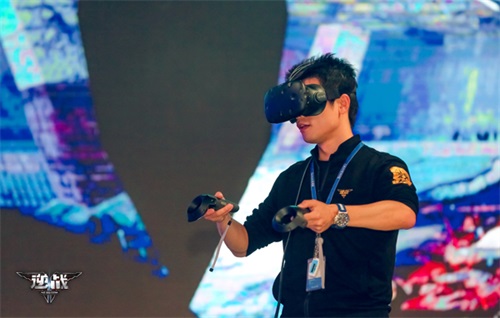 VR版《逆战》现场体验