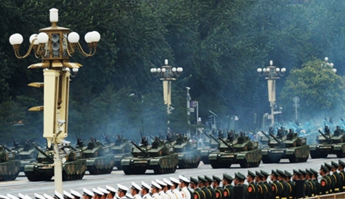 抗日胜利70周年阅兵彩排 飞机坦克装甲车悉数亮相