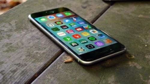 iPhone 7：或采用4K屏 放弃金属机身