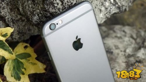 iPhone 7：或采用4K屏 放弃金属机身